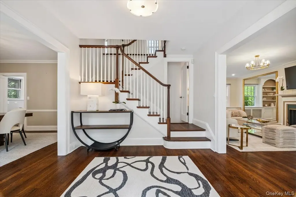 18 Forest Lane Scarsdale NY 10583