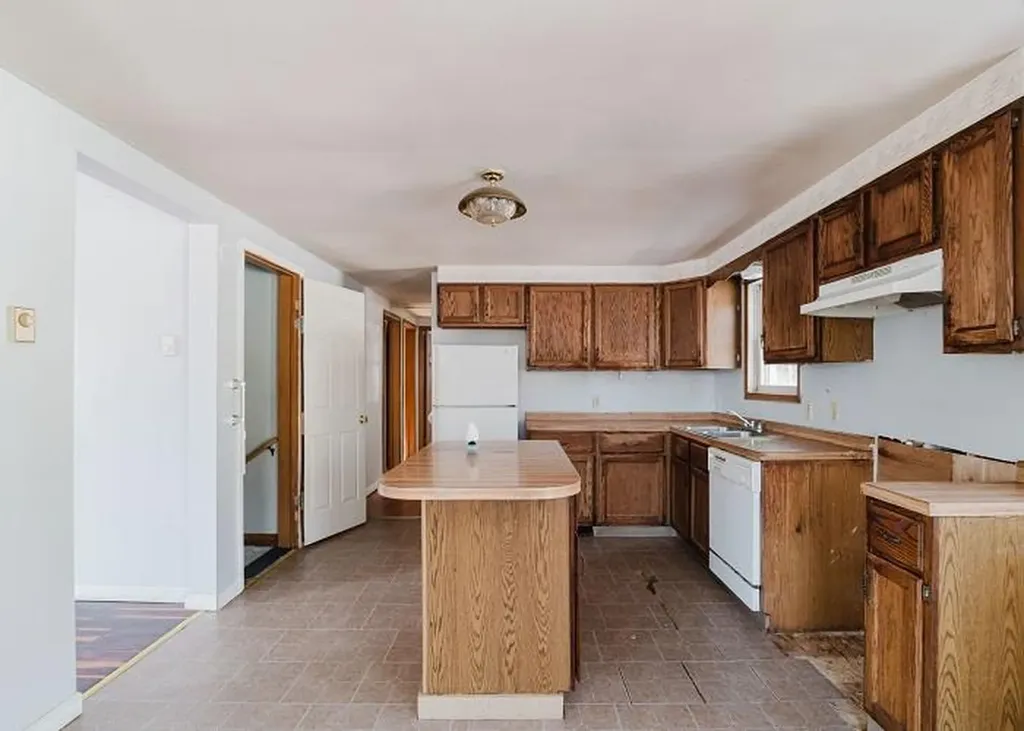 42 West Street Liberty NY 12754