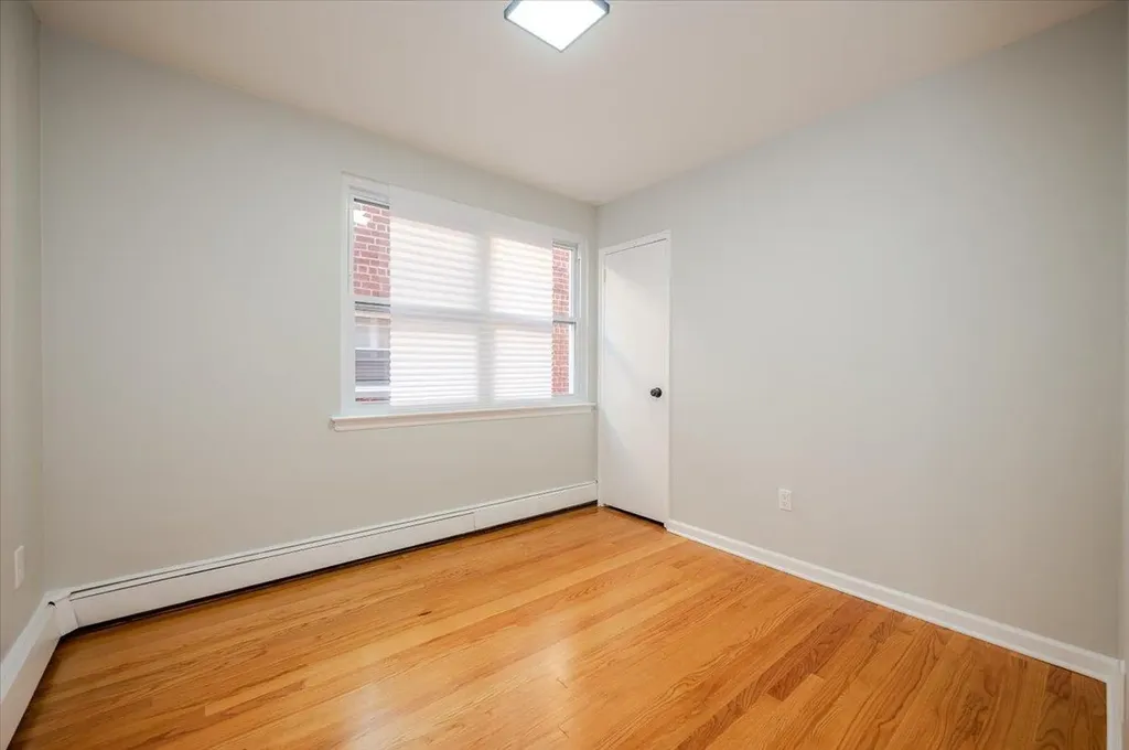 1181 Neill Avenue Bronx NY 10461