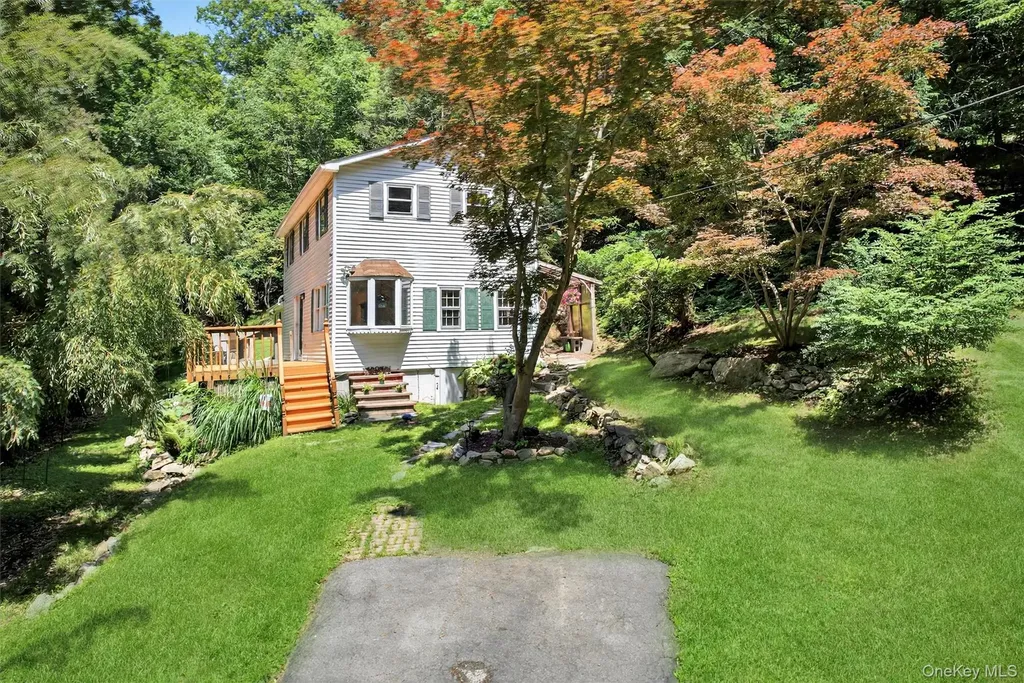 328 Cascade Road Warwick NY 10990