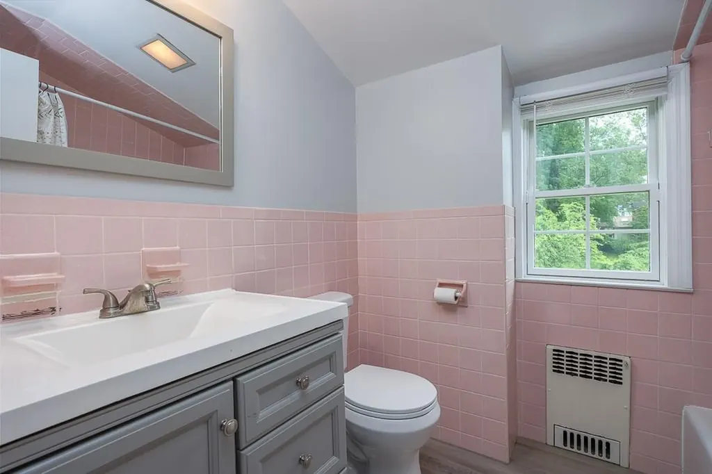 129 Lt Cox Drive Pearl River NY 10965