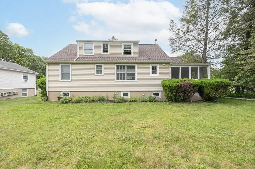 129 Lt Cox Drive Pearl River NY 10965