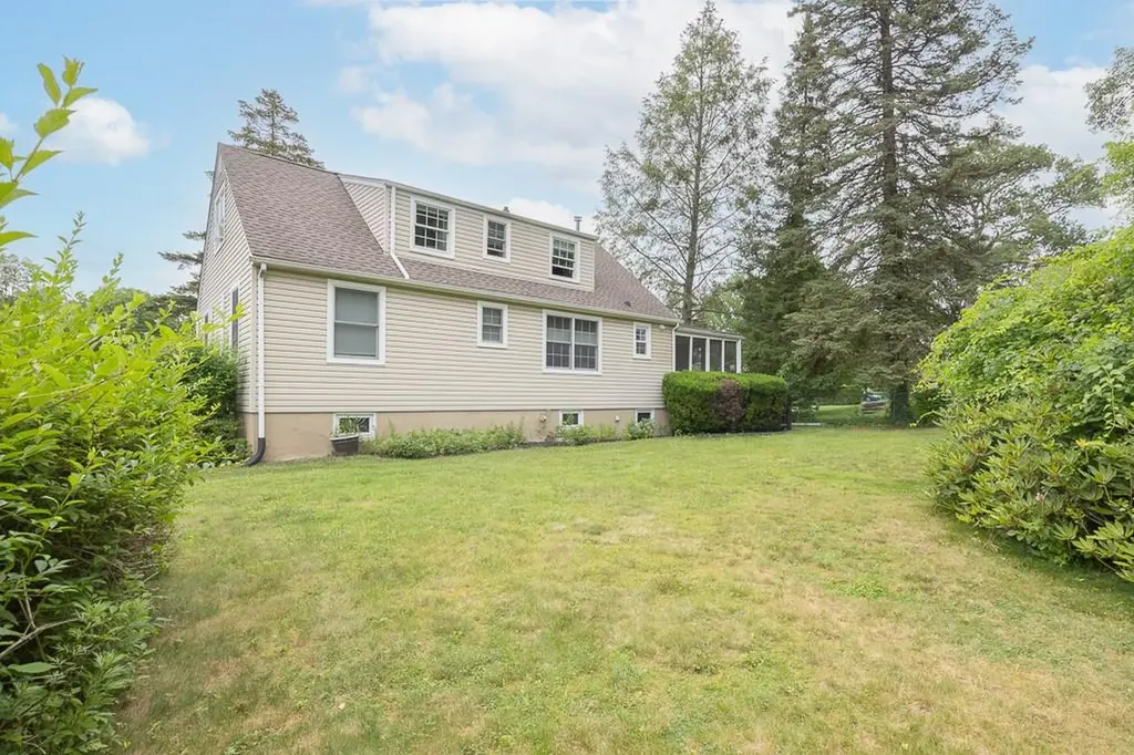 129 Lt Cox Drive Pearl River NY 10965