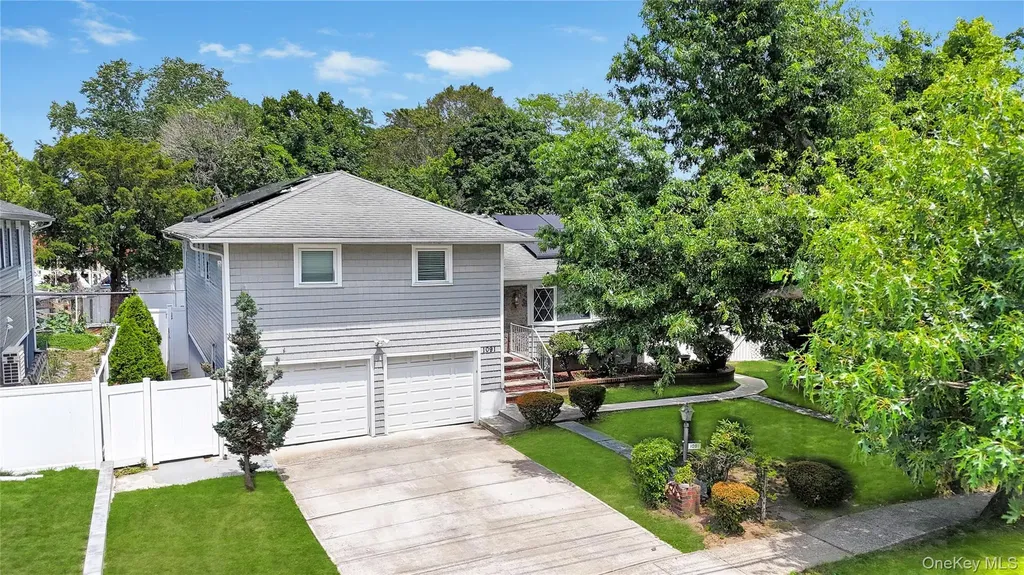 1091 Cramer Court North Baldwin NY 11510