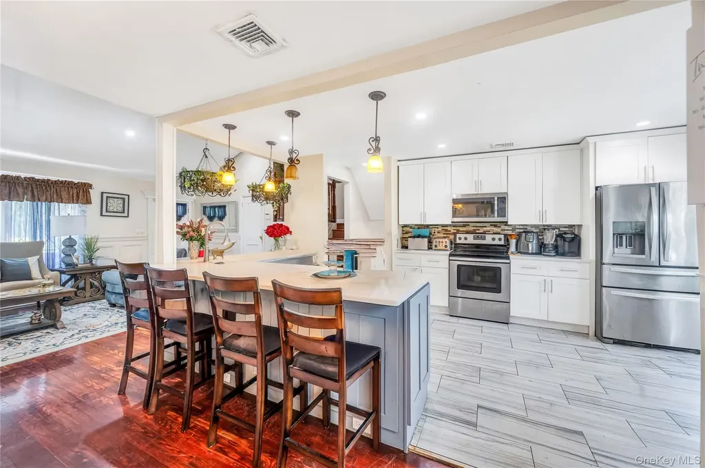 1091 Cramer Court North Baldwin NY 11510