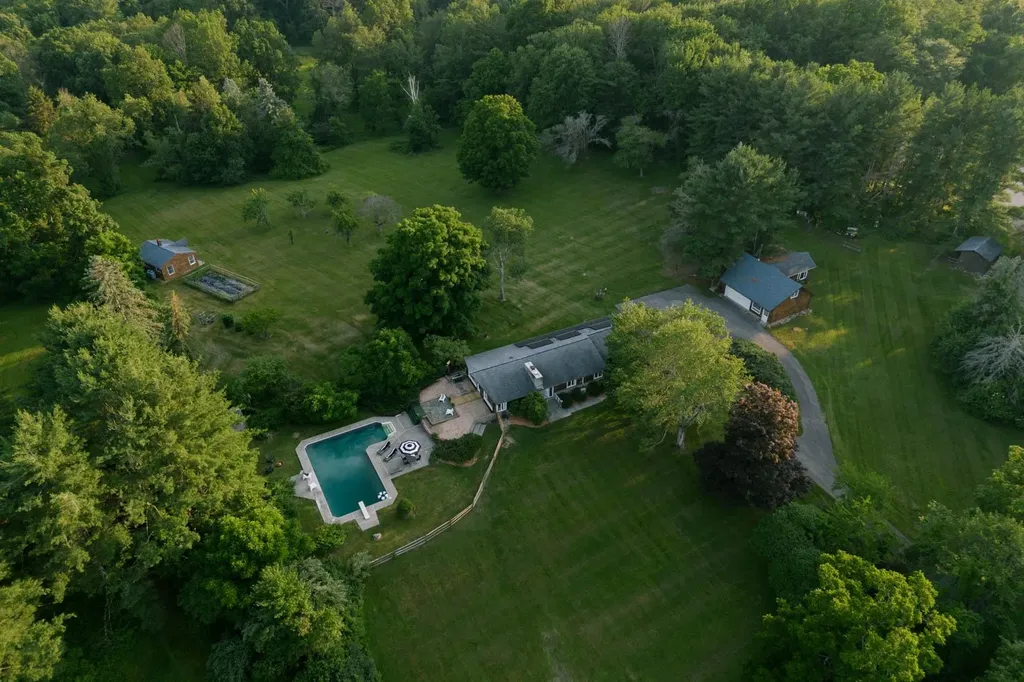 3254 Route 82 Verbank NY 12585