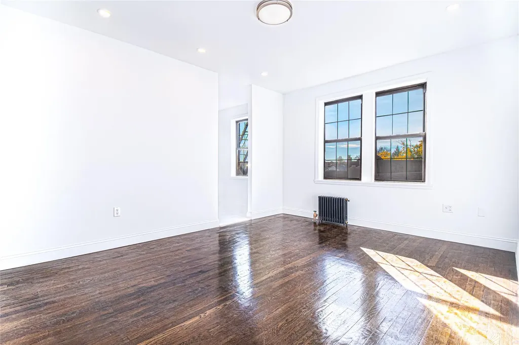 68-30 Burns Street Forest Hills NY 11375