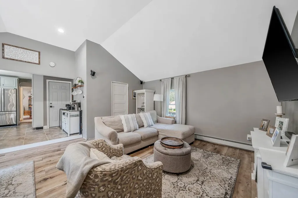 22 Howell Street Patchogue NY 11772