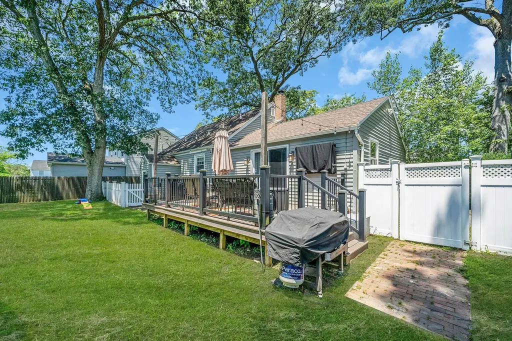 22 Howell Street Patchogue NY 11772