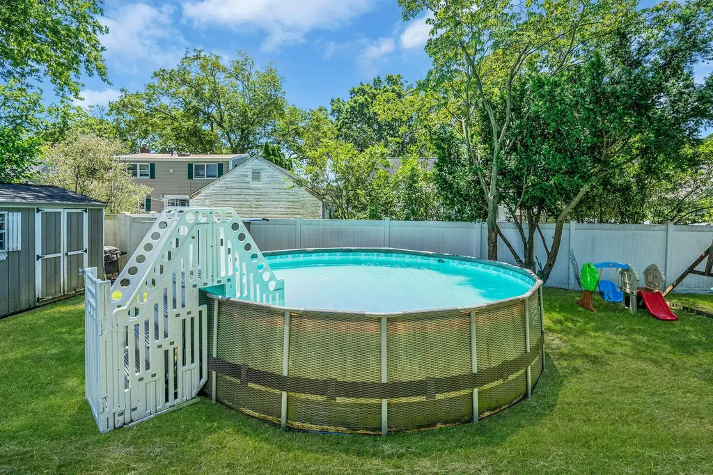 22 Howell Street Patchogue NY 11772