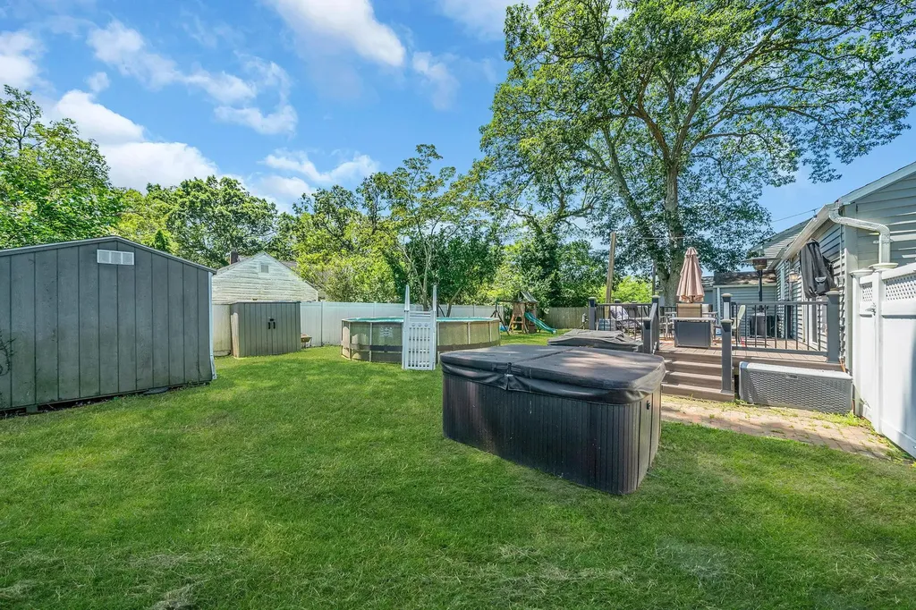 22 Howell Street Patchogue NY 11772