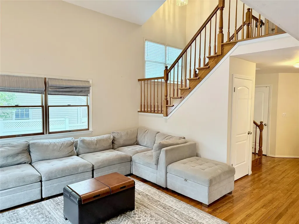 467 Scranton Avenue Lynbrook NY 11563
