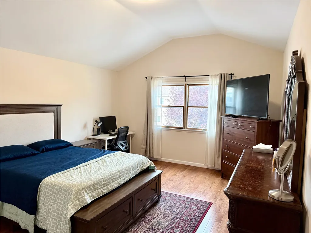 467 Scranton Avenue Lynbrook NY 11563