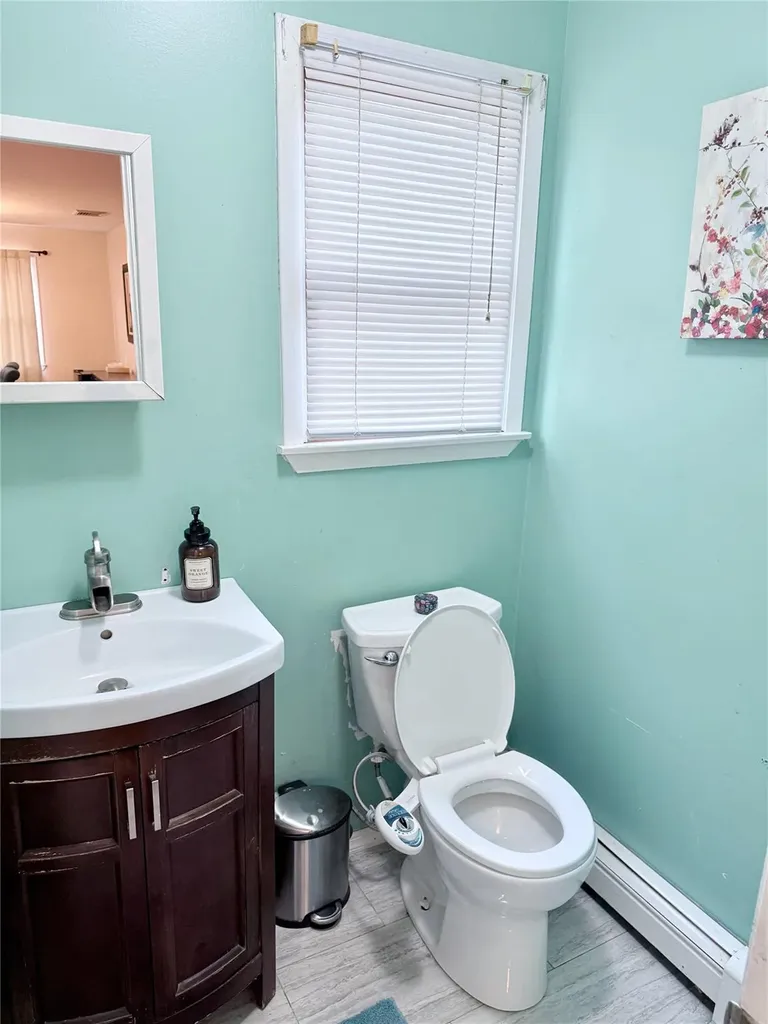 467 Scranton Avenue Lynbrook NY 11563