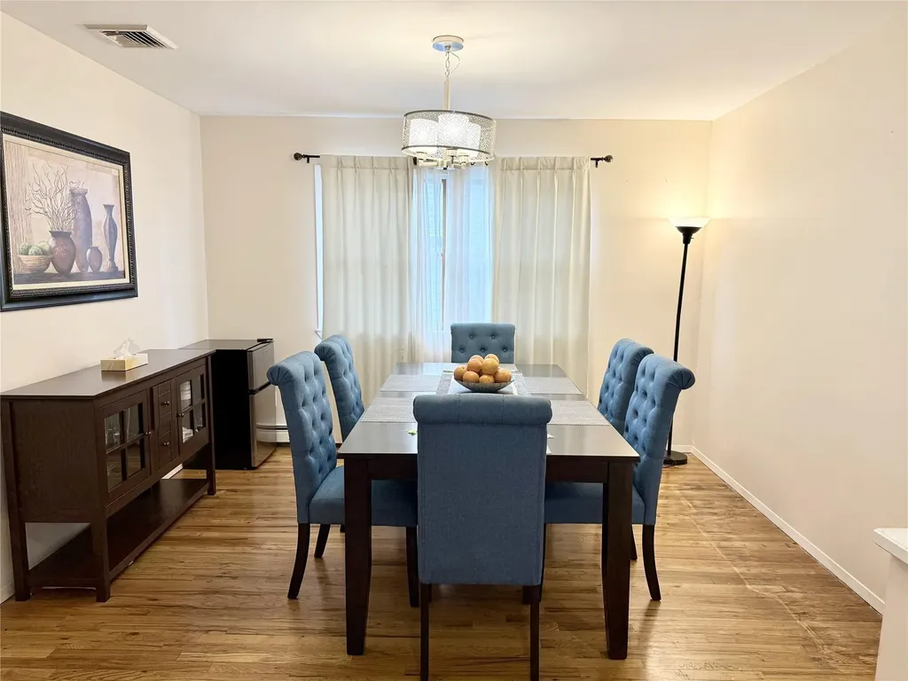 467 Scranton Avenue Lynbrook NY 11563