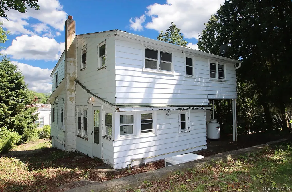 1565 Route 292 Holmes NY 12531