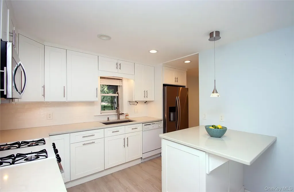 1565 Route 292 Holmes NY 12531