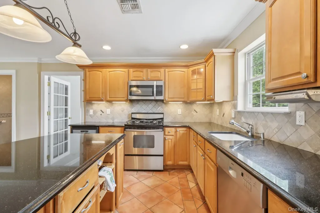 7 Park Circle Florida NY 10921