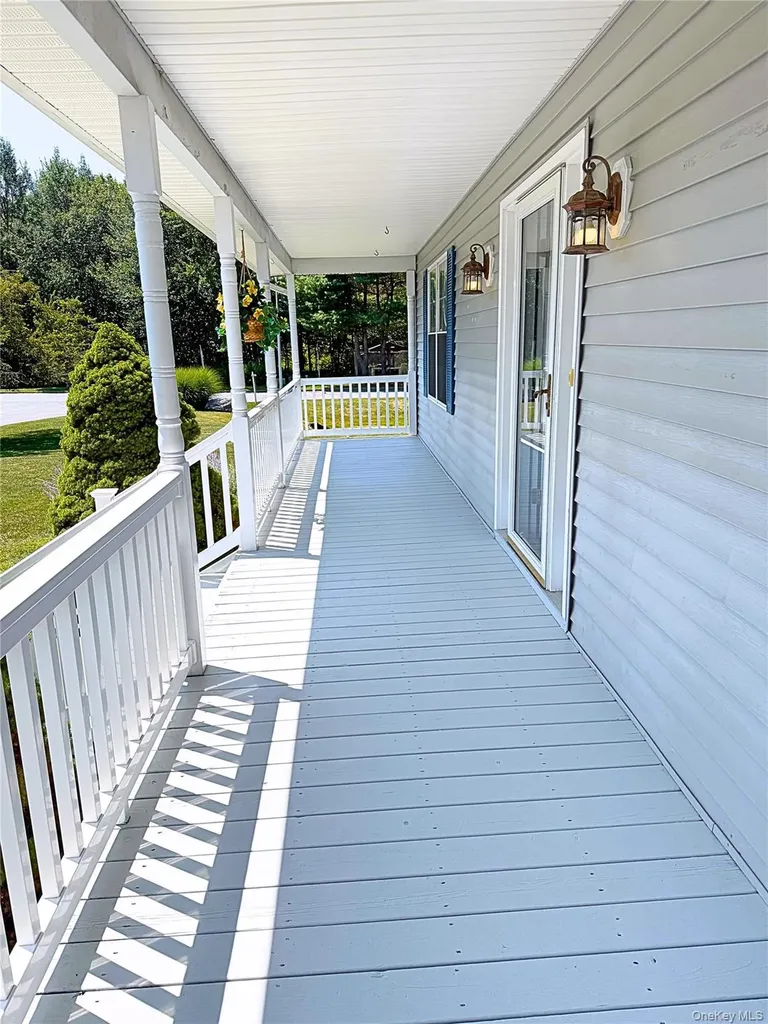 7 Park Circle Florida NY 10921