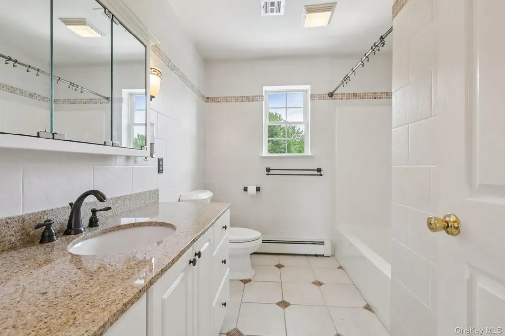 7 Park Circle Florida NY 10921