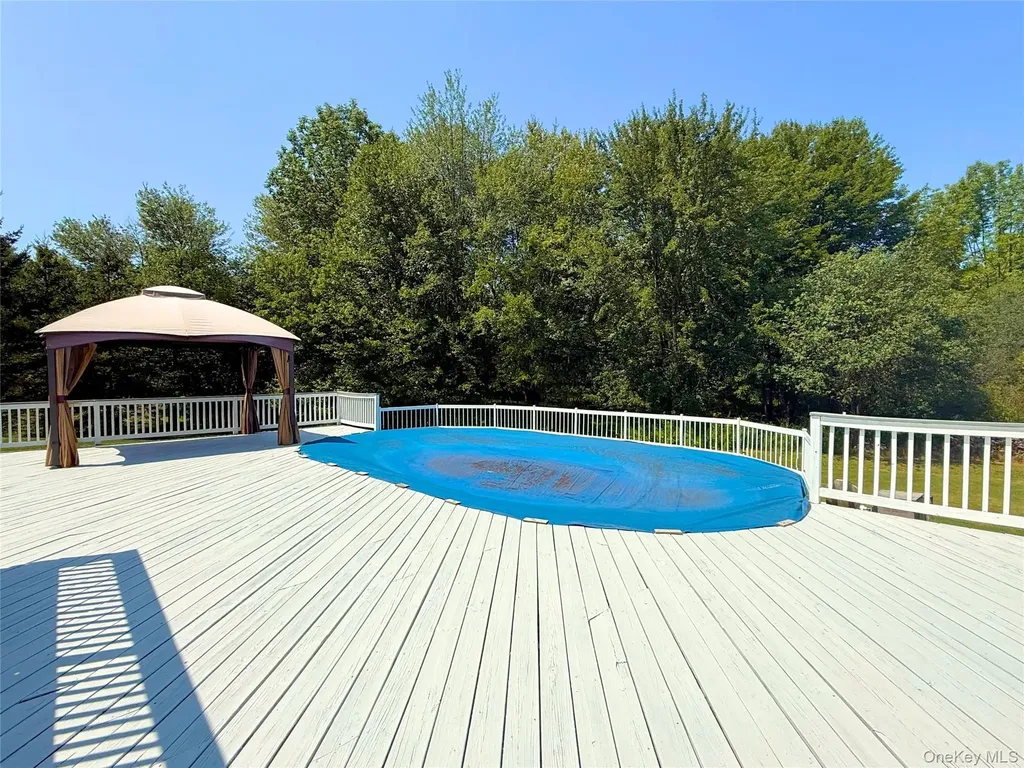 7 Park Circle Florida NY 10921