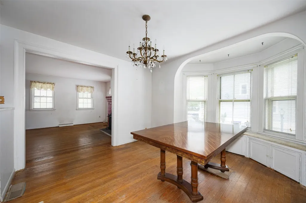 95 Worrall Avenue Poughkeepsie NY 12603