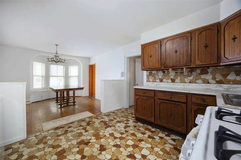 95 Worrall Avenue Poughkeepsie NY 12603