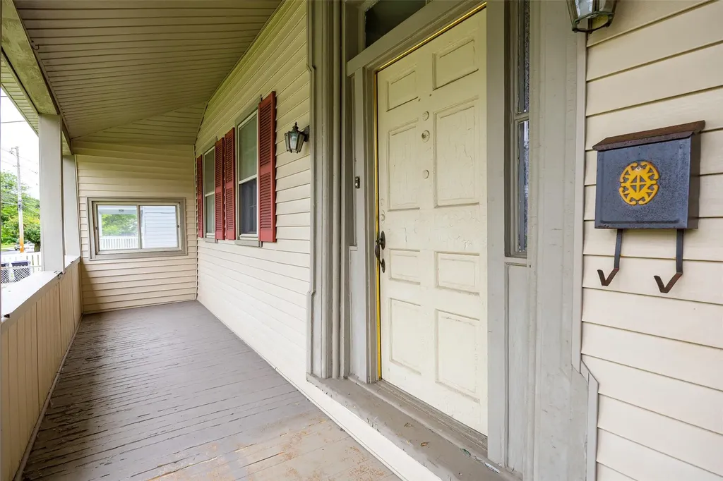 95 Worrall Avenue Poughkeepsie NY 12603