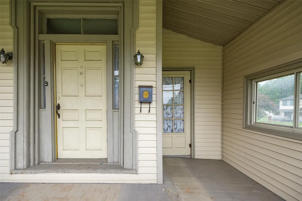95 Worrall Avenue Poughkeepsie NY 12603