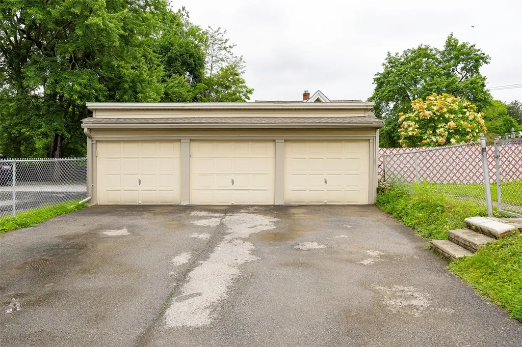 95 Worrall Avenue Poughkeepsie NY 12603
