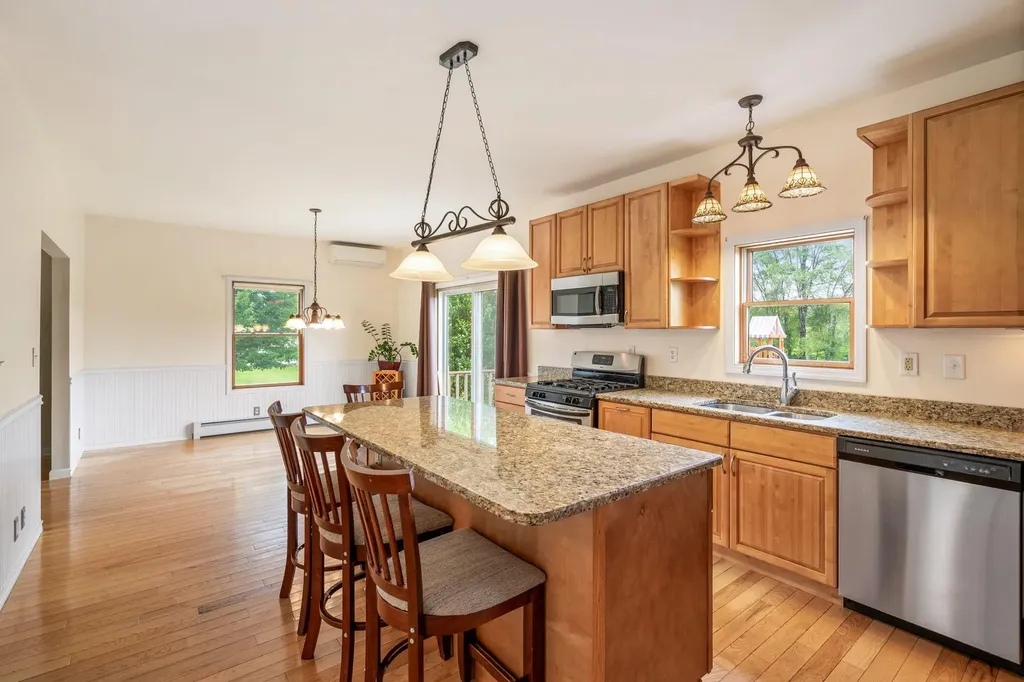 36 Millbrook Road Wallkill NY 12589