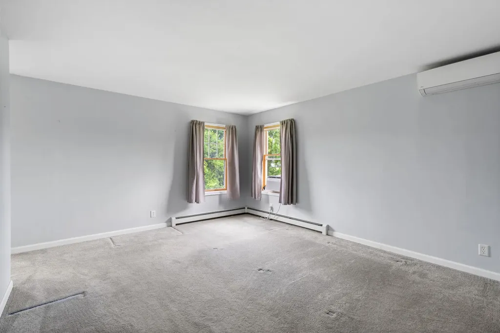 36 Millbrook Road Wallkill NY 12589
