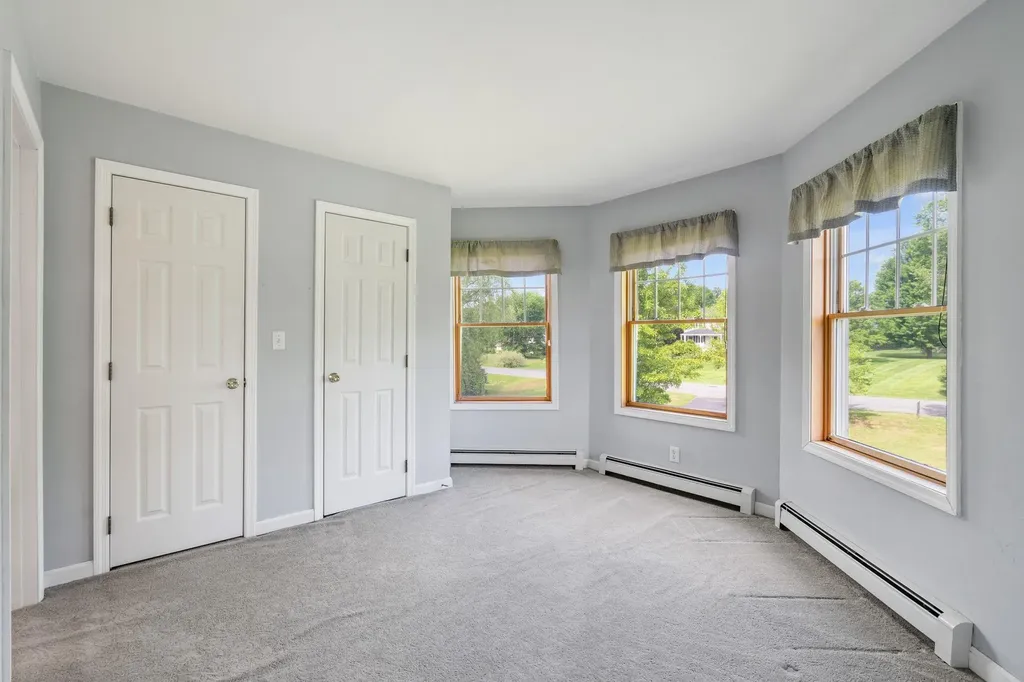 36 Millbrook Road Wallkill NY 12589