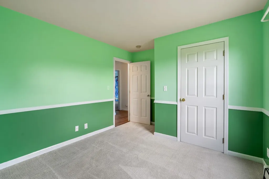 36 Millbrook Road Wallkill NY 12589