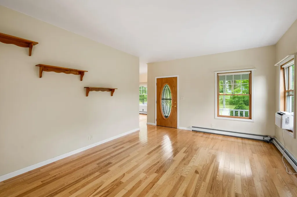 36 Millbrook Road Wallkill NY 12589
