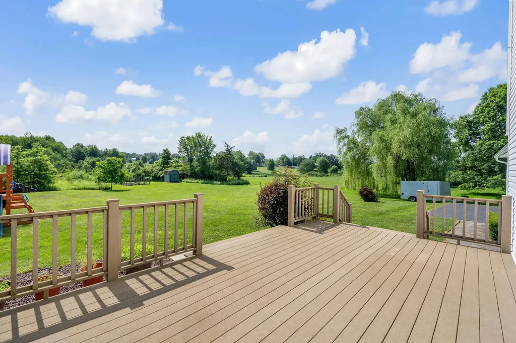 36 Millbrook Road Wallkill NY 12589