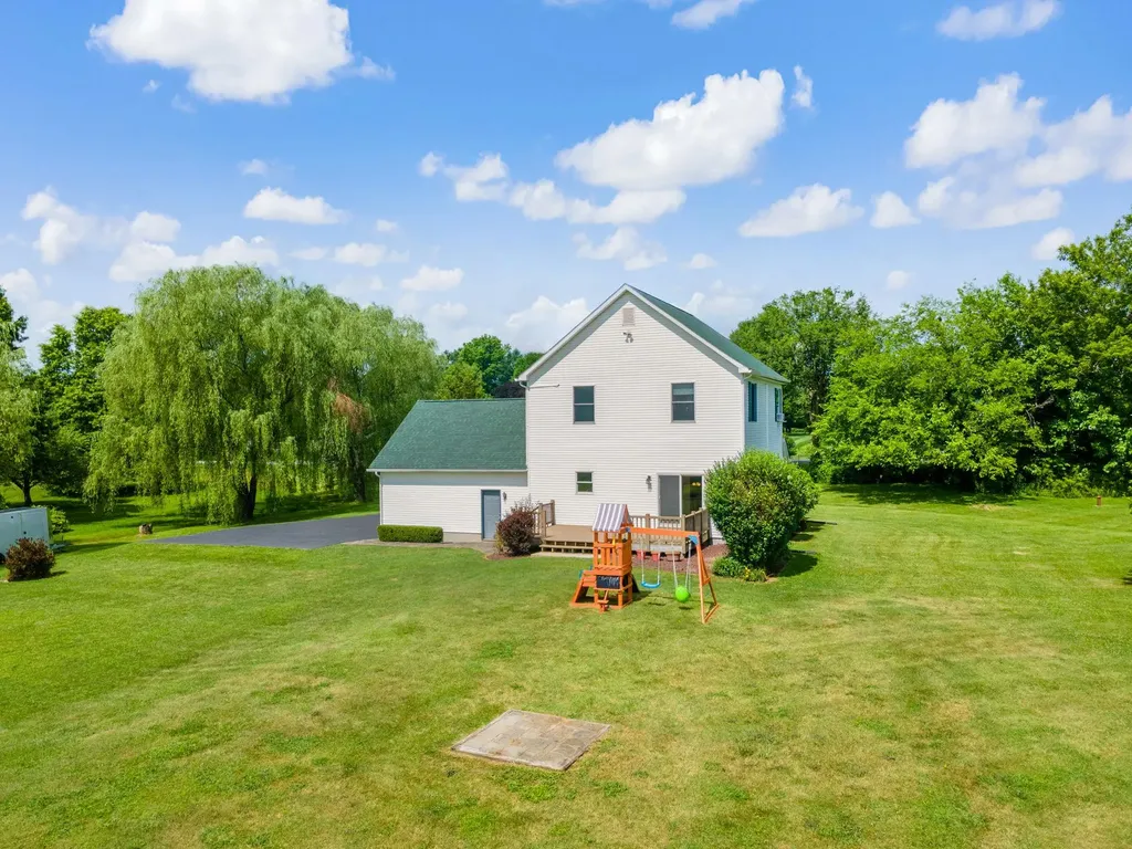 36 Millbrook Road Wallkill NY 12589