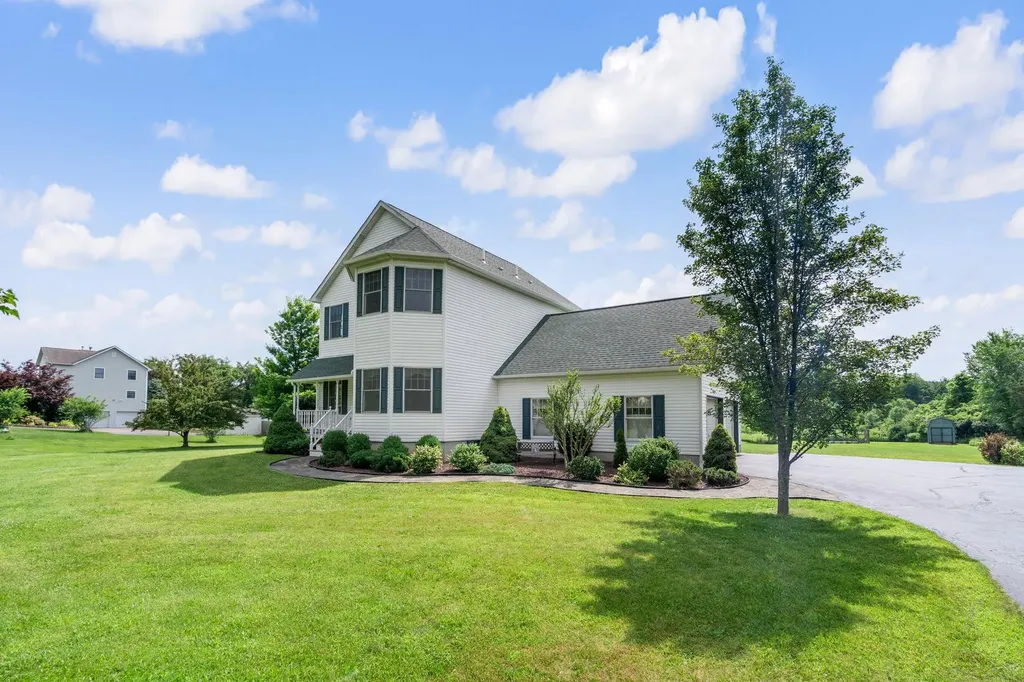 36 Millbrook Road Wallkill NY 12589