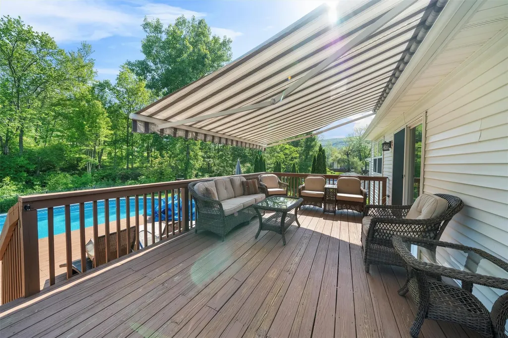 18 Grant Drive Monroe NY 10950