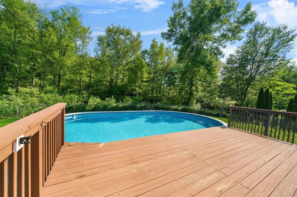 18 Grant Drive Monroe NY 10950