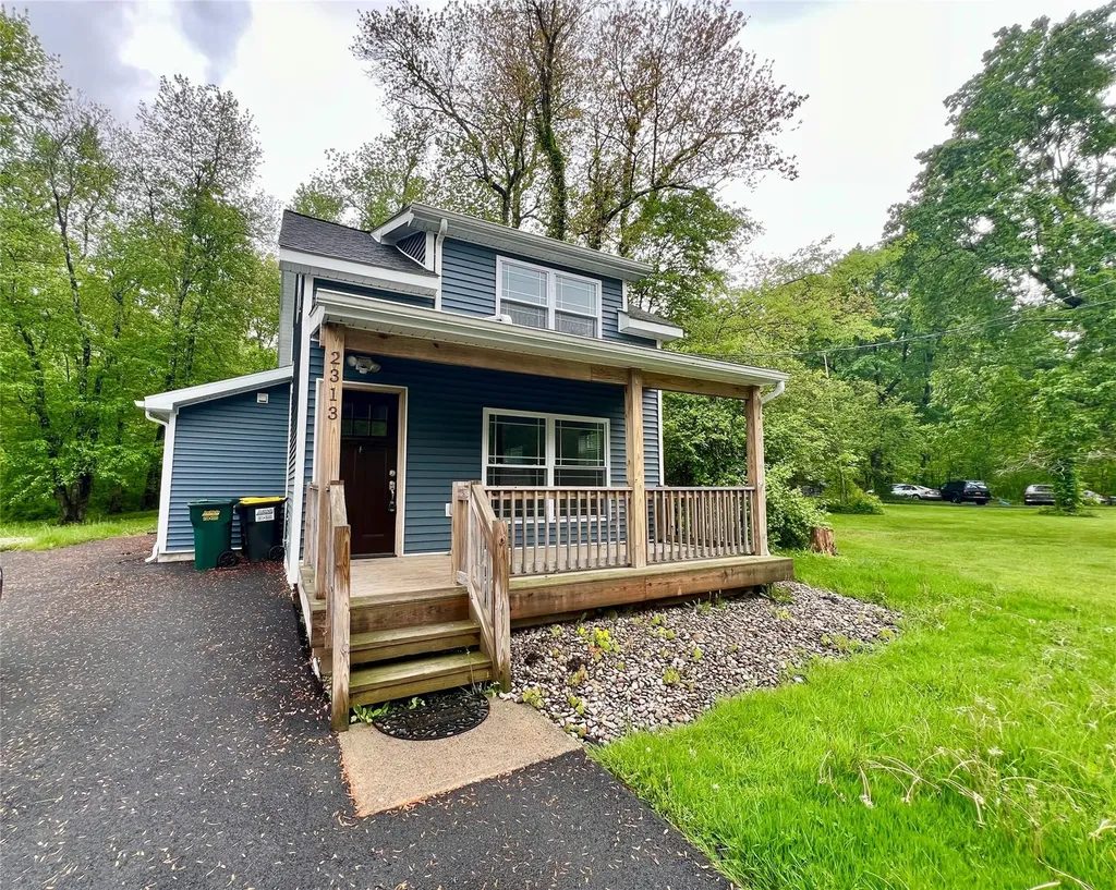 2313 State Route 300 Wallkill NY 12589