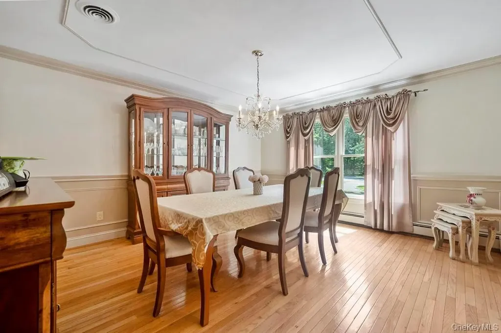 15 Stillwood Road Brookhaven NY 11719