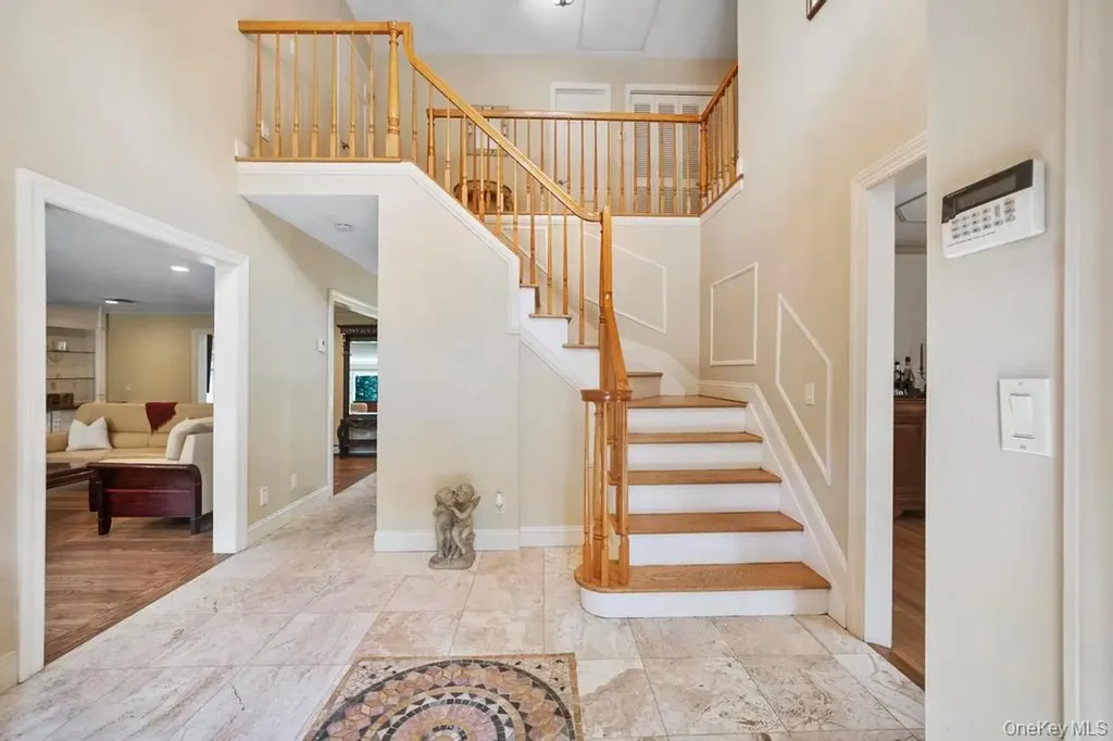 15 Stillwood Road Brookhaven NY 11719