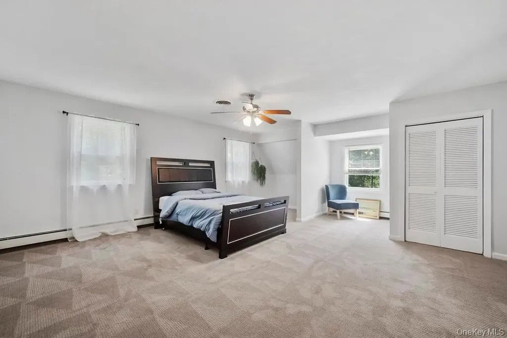 15 Stillwood Road Brookhaven NY 11719