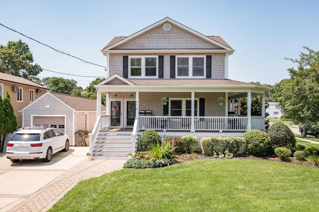 274 Lincoln Avenue Rockville Centre NY 11570