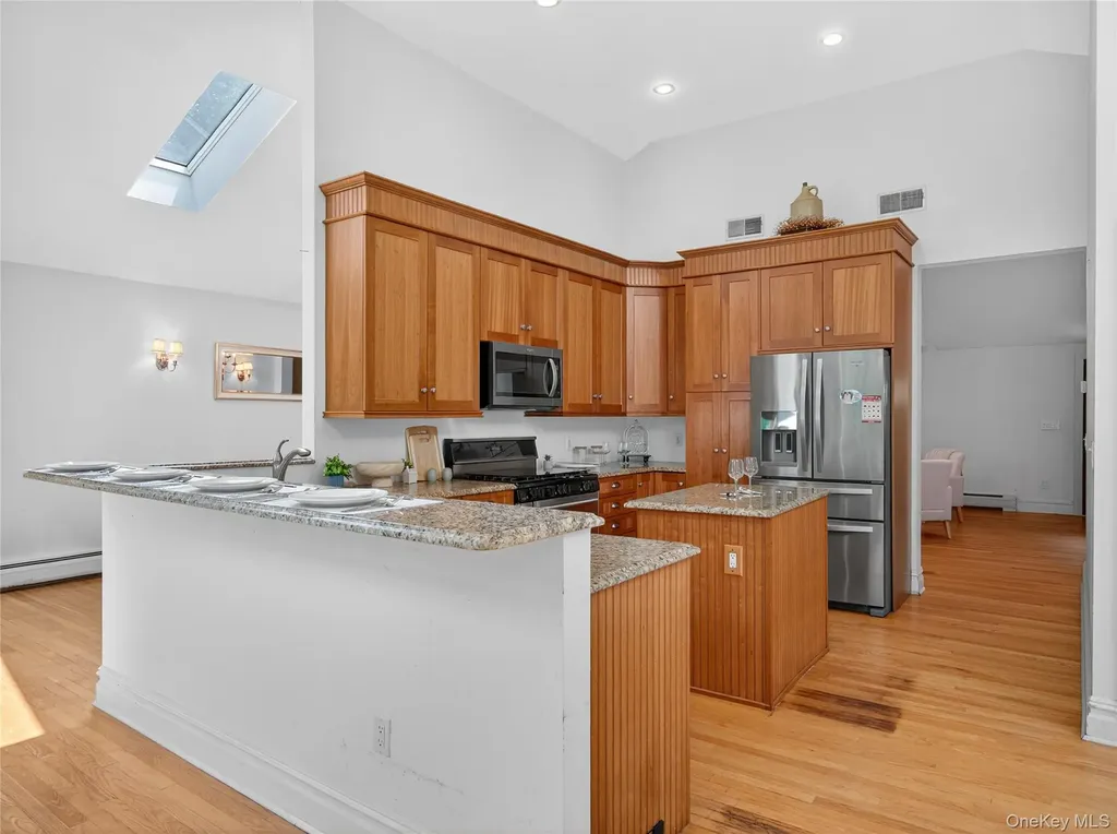 516 Oak Tree Road Palisades NY 10964
