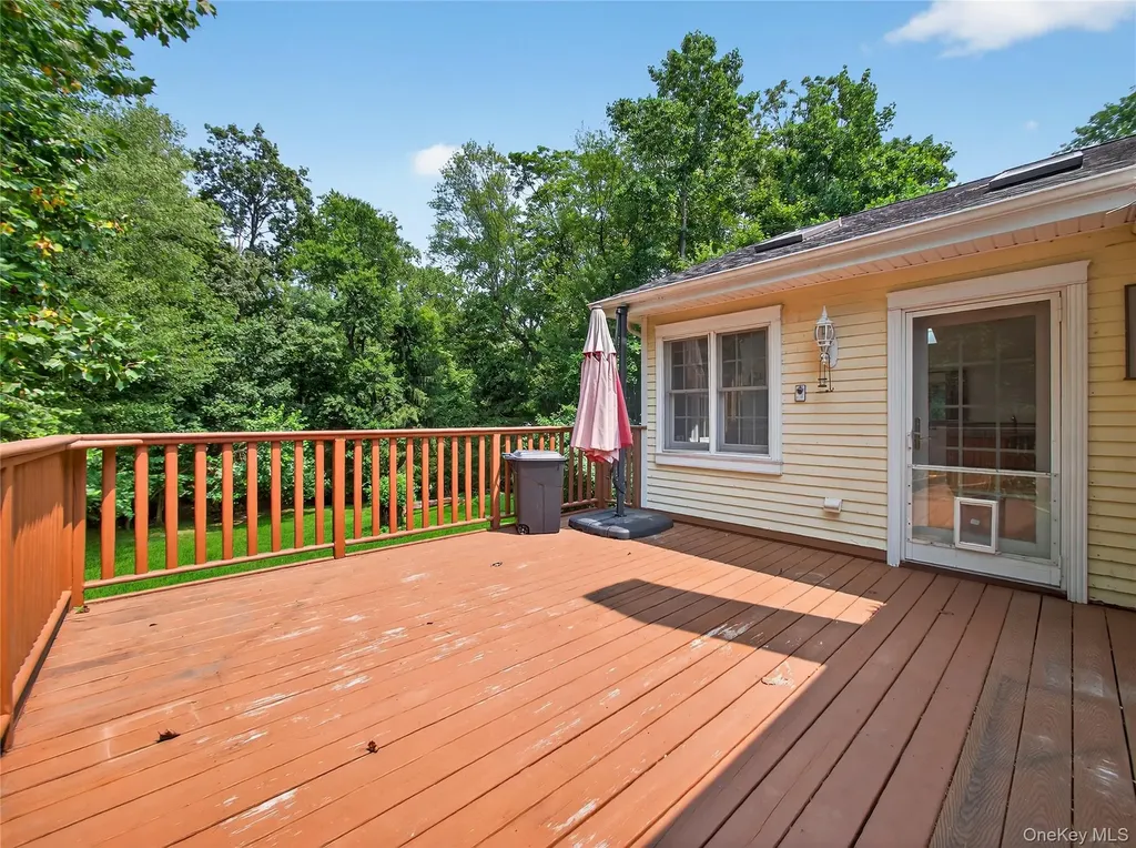 516 Oak Tree Road Palisades NY 10964