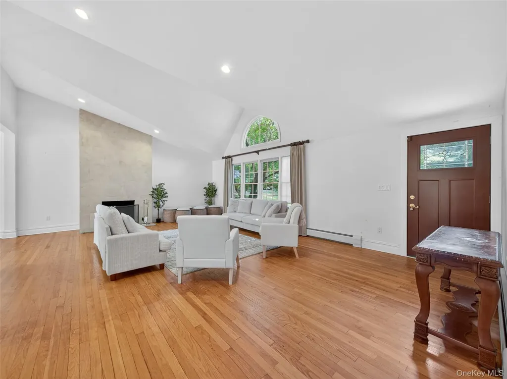 516 Oak Tree Road Palisades NY 10964