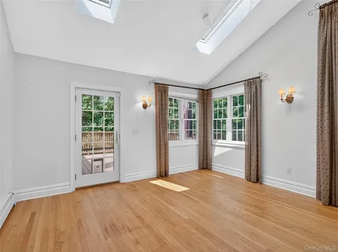 516 Oak Tree Road Palisades NY 10964