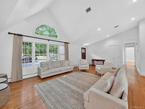 516 Oak Tree Road Palisades NY 10964